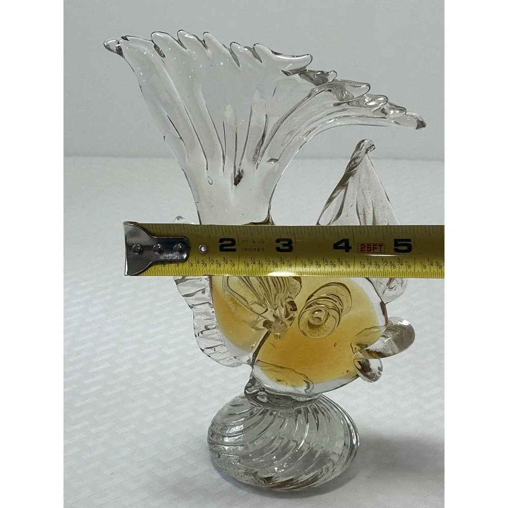 VINTAGE‎ ART GLASS GOLD & WHITE FISH FIGURE/STATUE- 8 1/4”
